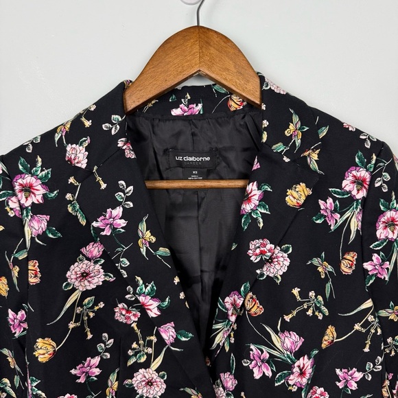 Liz Claiborne Career Floral Blazer - Picture 4 of 8